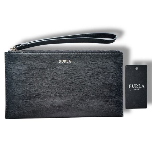 ✨FURLA Black Leather Wristlet/Clutch – New (No Tags)✨ - Picture 1 of 3